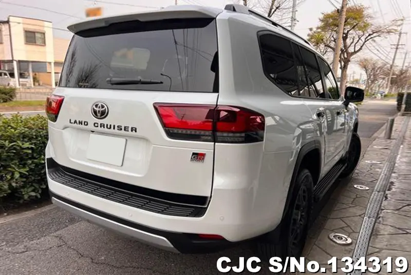 2025 Toyota / Land Cruiser Stock No. 134319