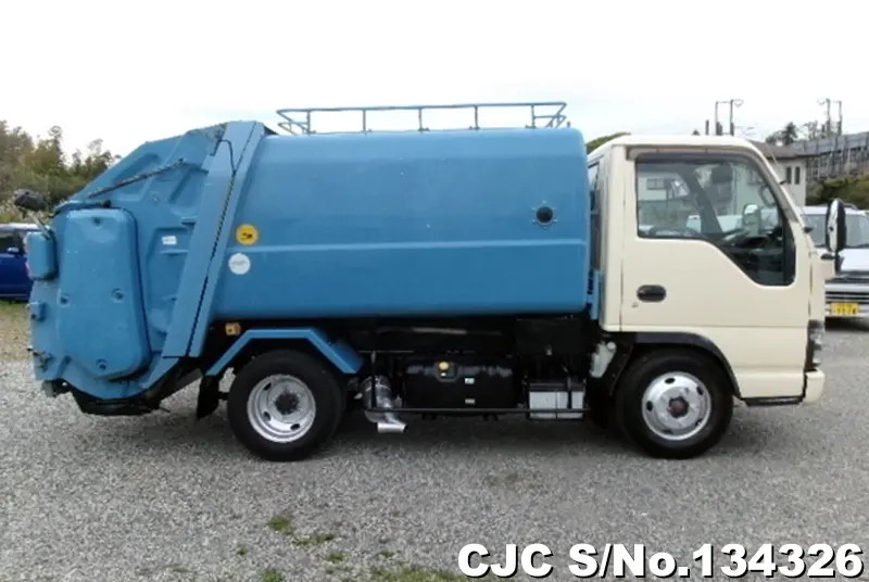 2005 Isuzu / Elf Stock No. 134326