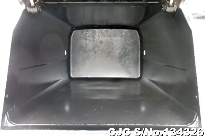 2005 Isuzu / Elf Stock No. 134326