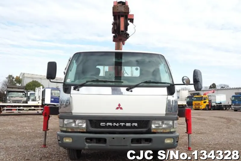 2001 Mitsubishi / Canter Stock No. 134328
