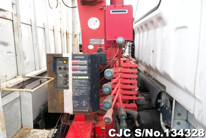 2001 Mitsubishi / Canter Stock No. 134328