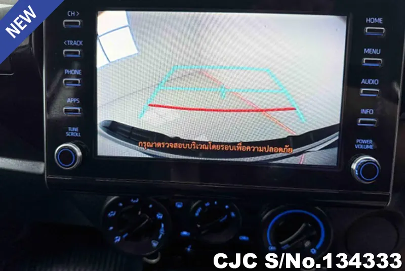 Toyota Hilux in Gray for Sale Image 8