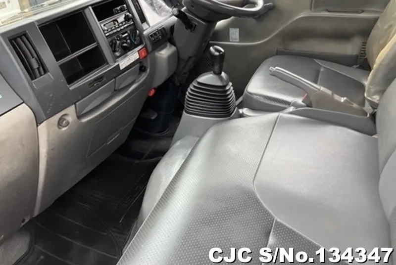 2013 Isuzu / Elf Stock No. 134347