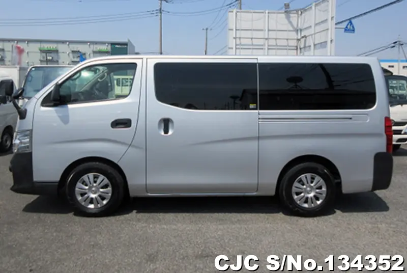 2019 Nissan / Caravan Stock No. 134352