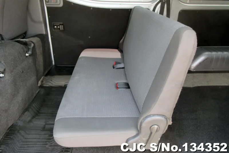 2019 Nissan / Caravan Stock No. 134352