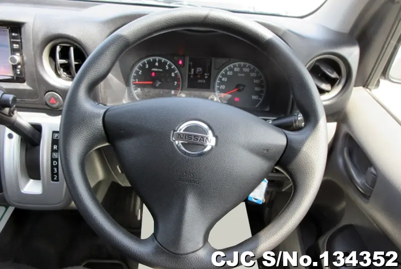 2019 Nissan / Caravan Stock No. 134352