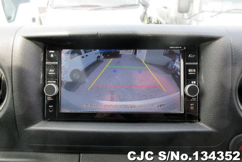 2019 Nissan / Caravan Stock No. 134352