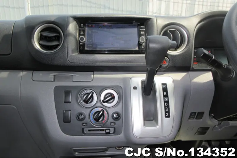 2019 Nissan / Caravan Stock No. 134352