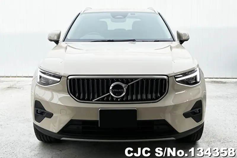 2025 Volvo / XC40 Stock No. 134358
