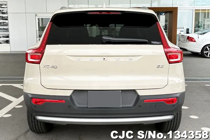 2025 Volvo / XC40 Stock No. 134358