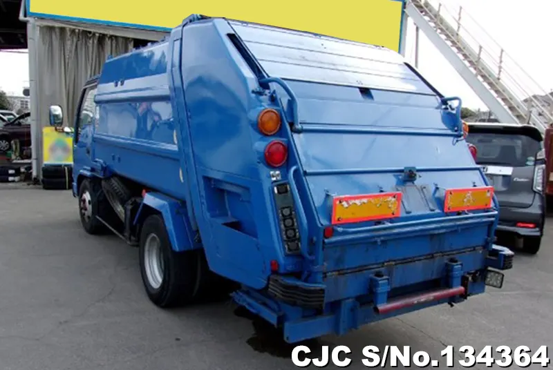 2003 Isuzu / Elf Stock No. 134364
