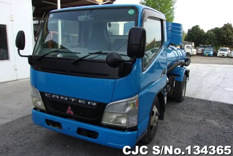 2004 Mitsubishi / Canter Stock No. 134365