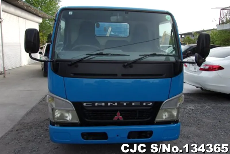 2004 Mitsubishi / Canter Stock No. 134365