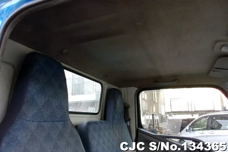 2004 Mitsubishi / Canter Stock No. 134365