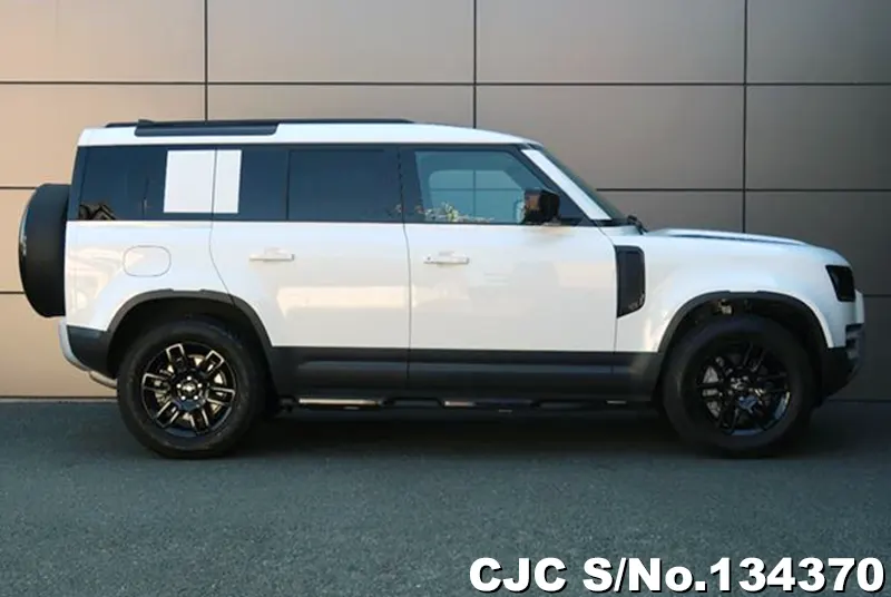 2025 Land Rover / Defender Stock No. 134370