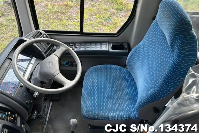 2007 Hino / Melpha Stock No. 134374