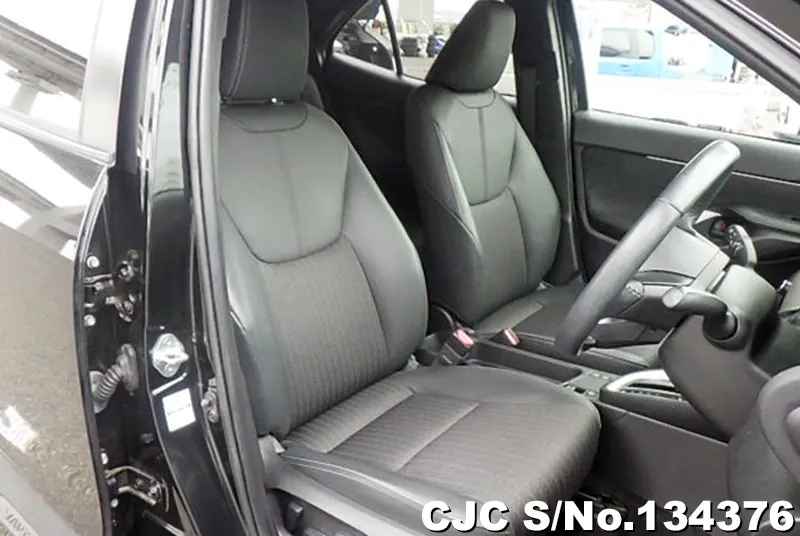 Toyota Yaris Cross in BLACK for Sale Image 10