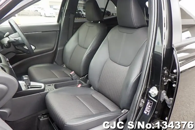 Toyota Yaris Cross in BLACK for Sale Image 11