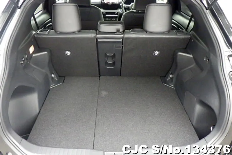 Toyota Yaris Cross in BLACK for Sale Image 8