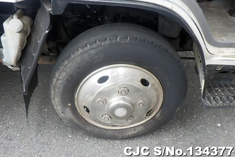 2006 Isuzu / Elf Stock No. 134377