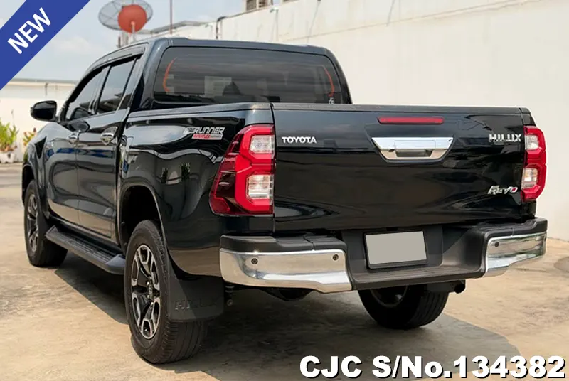 2022 Toyota / Hilux / Revo Stock No. 134382