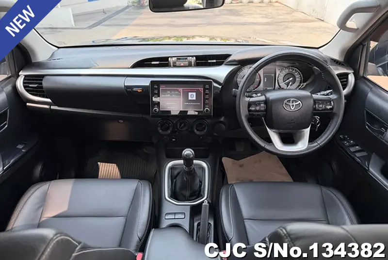 2022 Toyota / Hilux / Revo Stock No. 134382