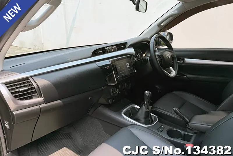 2022 Toyota / Hilux / Revo Stock No. 134382