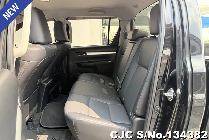 2022 Toyota / Hilux / Revo Stock No. 134382