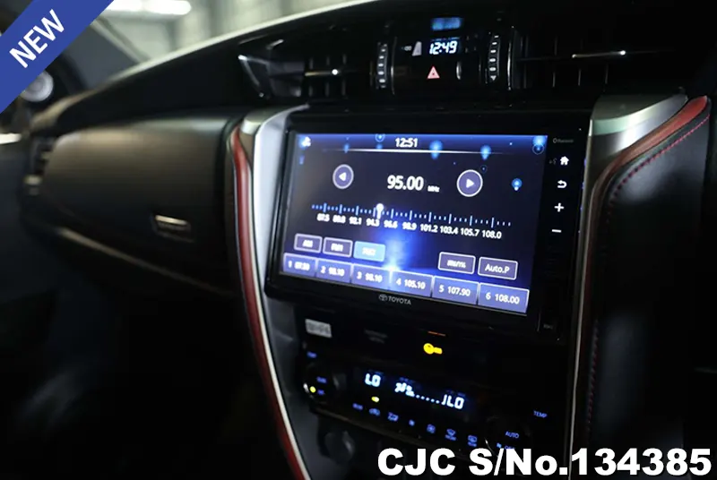 2022 Toyota / Fortuner Stock No. 134385