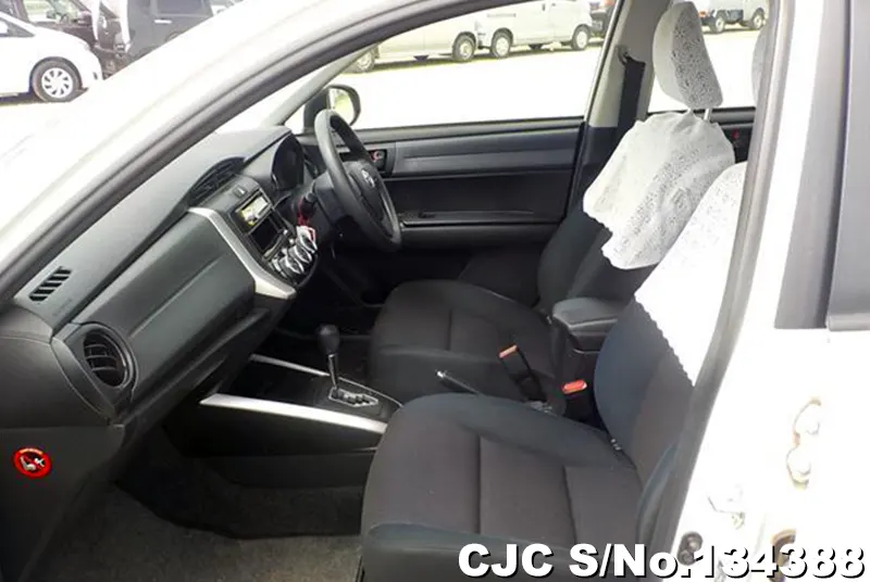 2013 Toyota / Corolla Fielder Stock No. 134388