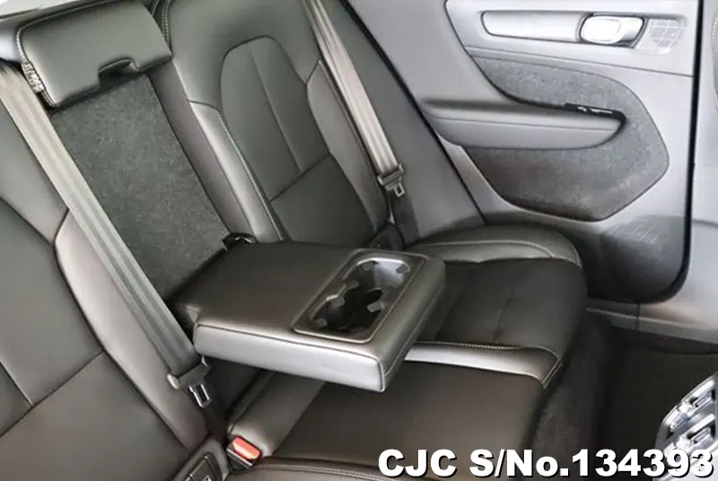 2025 Volvo / XC40 Stock No. 134393