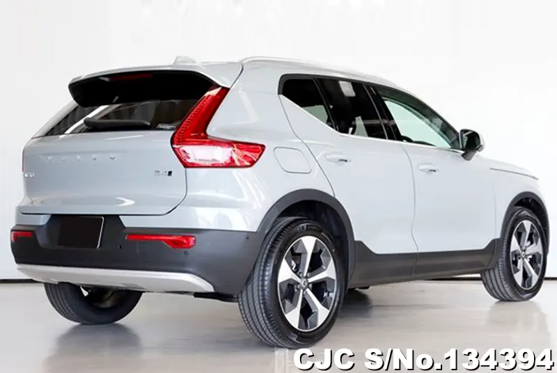 2025 Volvo / XC40 Stock No. 134394