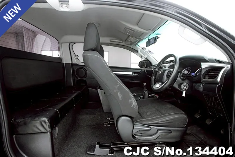 2019 Toyota / Hilux / Revo Stock No. 134404