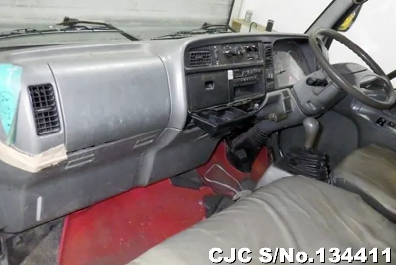 1998 Mitsubishi / Canter Stock No. 134411