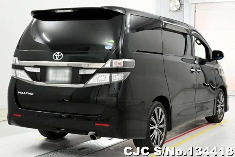 2013 Toyota / Vellfire Stock No. 134418