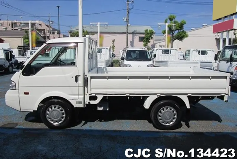 2017 Mazda / Bongo Stock No. 134423