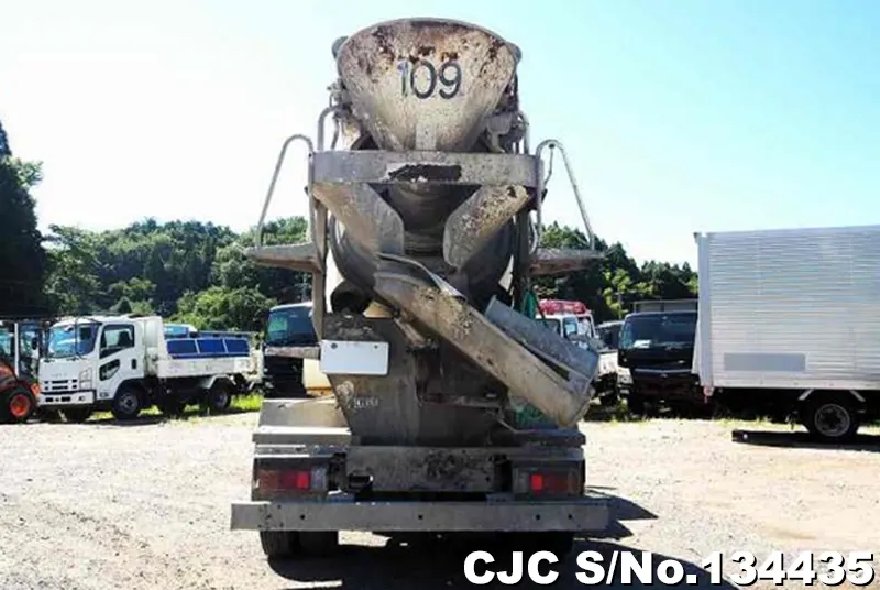 2016 Hino / Dutro Stock No. 134435