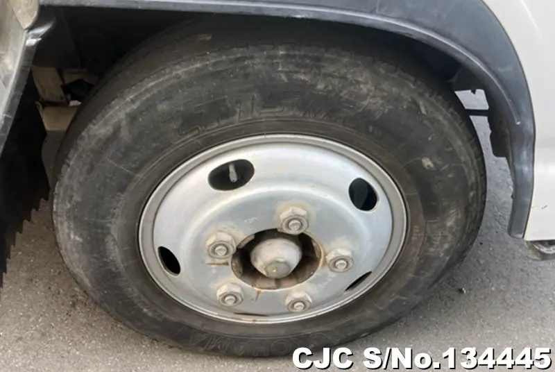 2006 Isuzu / Elf Stock No. 134445