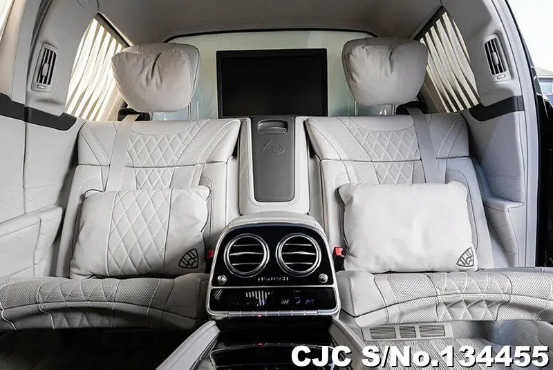 2019 Mercedes Benz / S Class Stock No. 134455