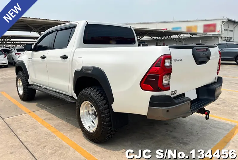 2022 Toyota / Hilux / Revo Rocco Stock No. 134456