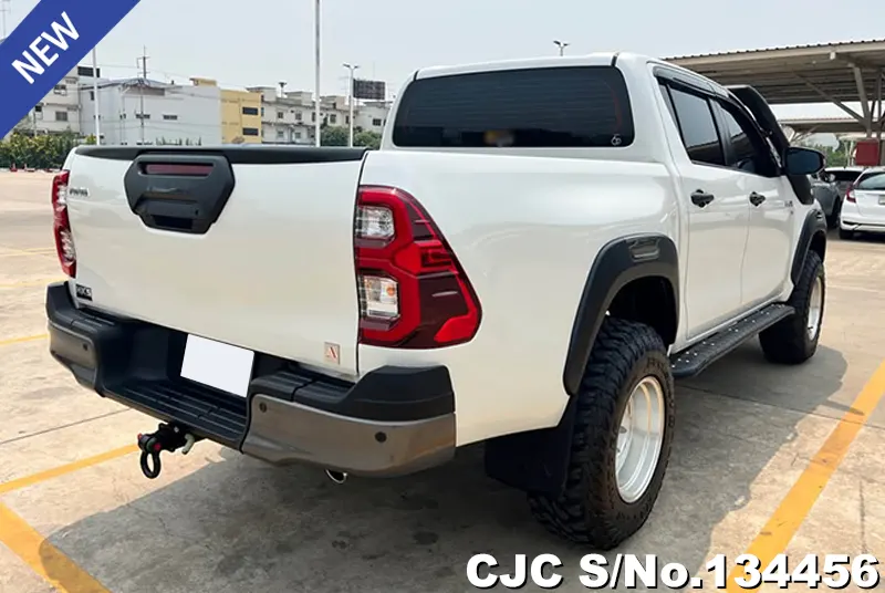 2022 Toyota / Hilux / Revo Rocco Stock No. 134456
