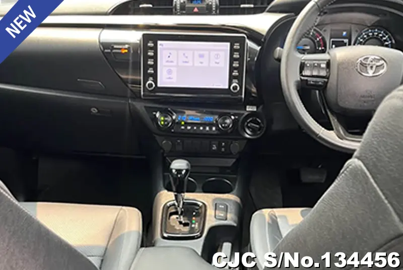 2022 Toyota / Hilux / Revo Rocco Stock No. 134456