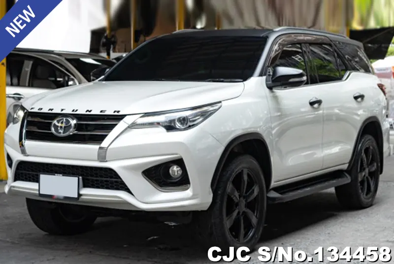 2017 Toyota / Fortuner Stock No. 134458