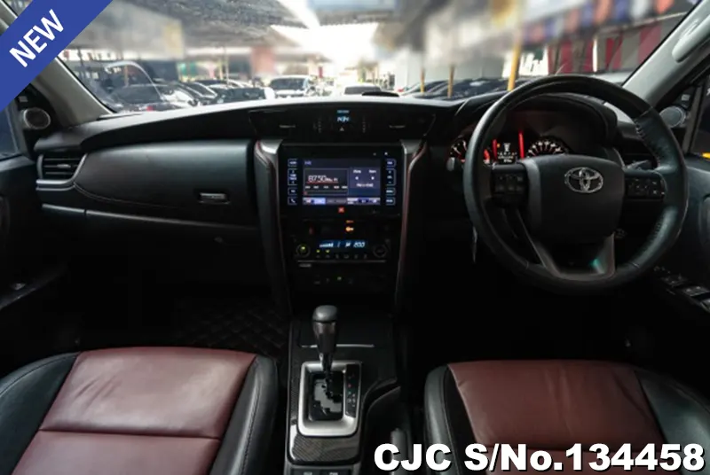 2017 Toyota / Fortuner Stock No. 134458