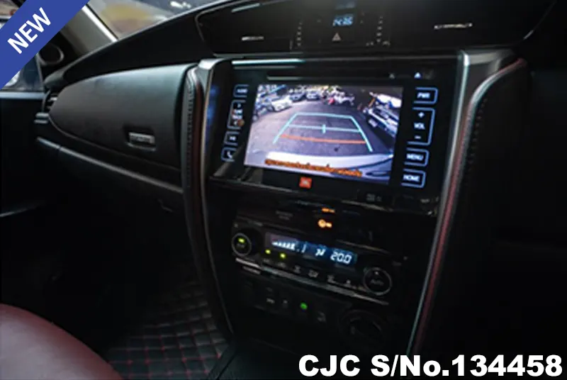 2017 Toyota / Fortuner Stock No. 134458