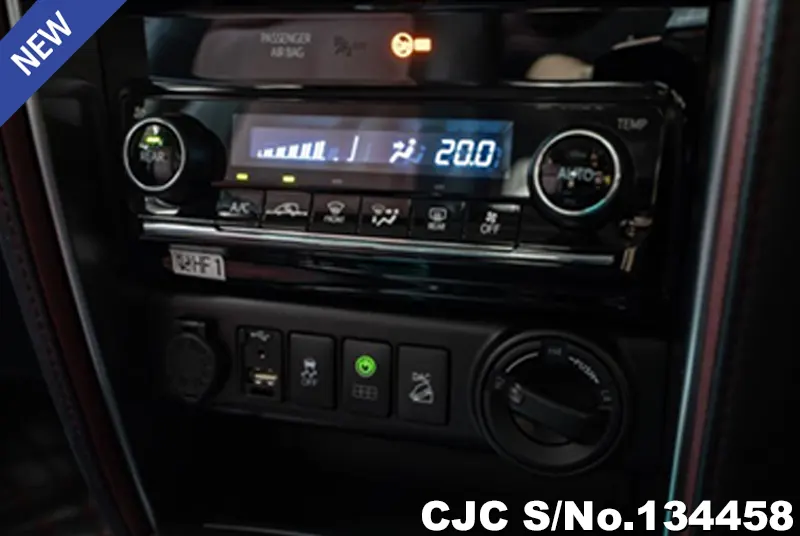 2017 Toyota / Fortuner Stock No. 134458