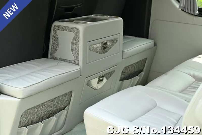 2012 Toyota / Hiace / Commuter Stock No. 134459