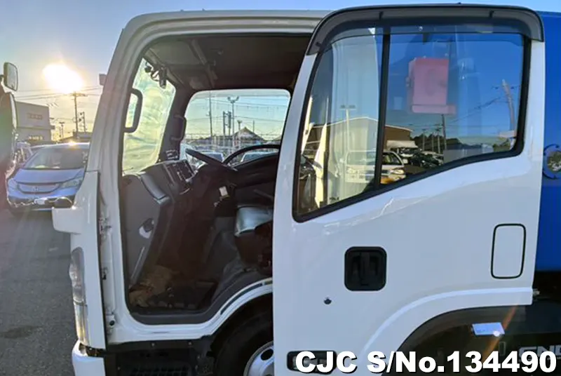 2018 Isuzu / Elf Stock No. 134490