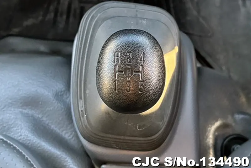 2018 Isuzu / Elf Stock No. 134490