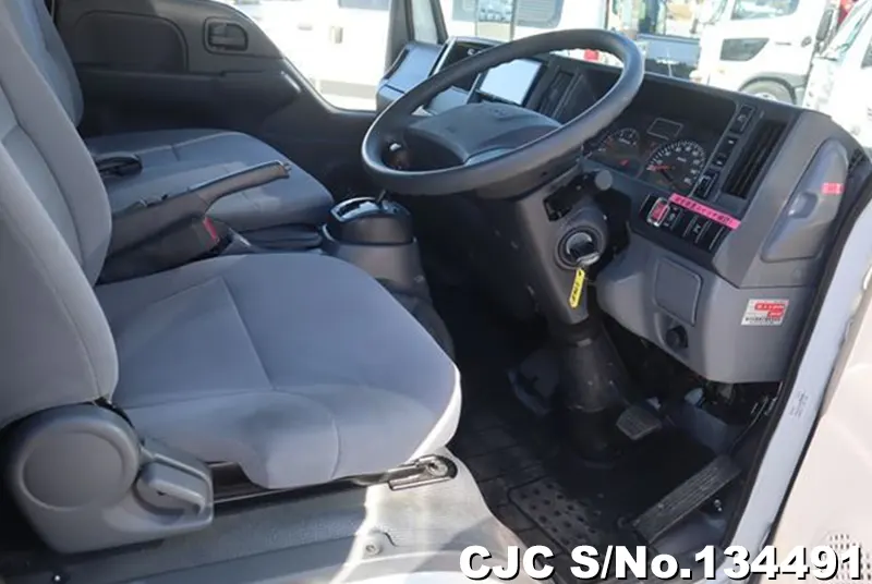 2015 Isuzu / Elf Stock No. 134491